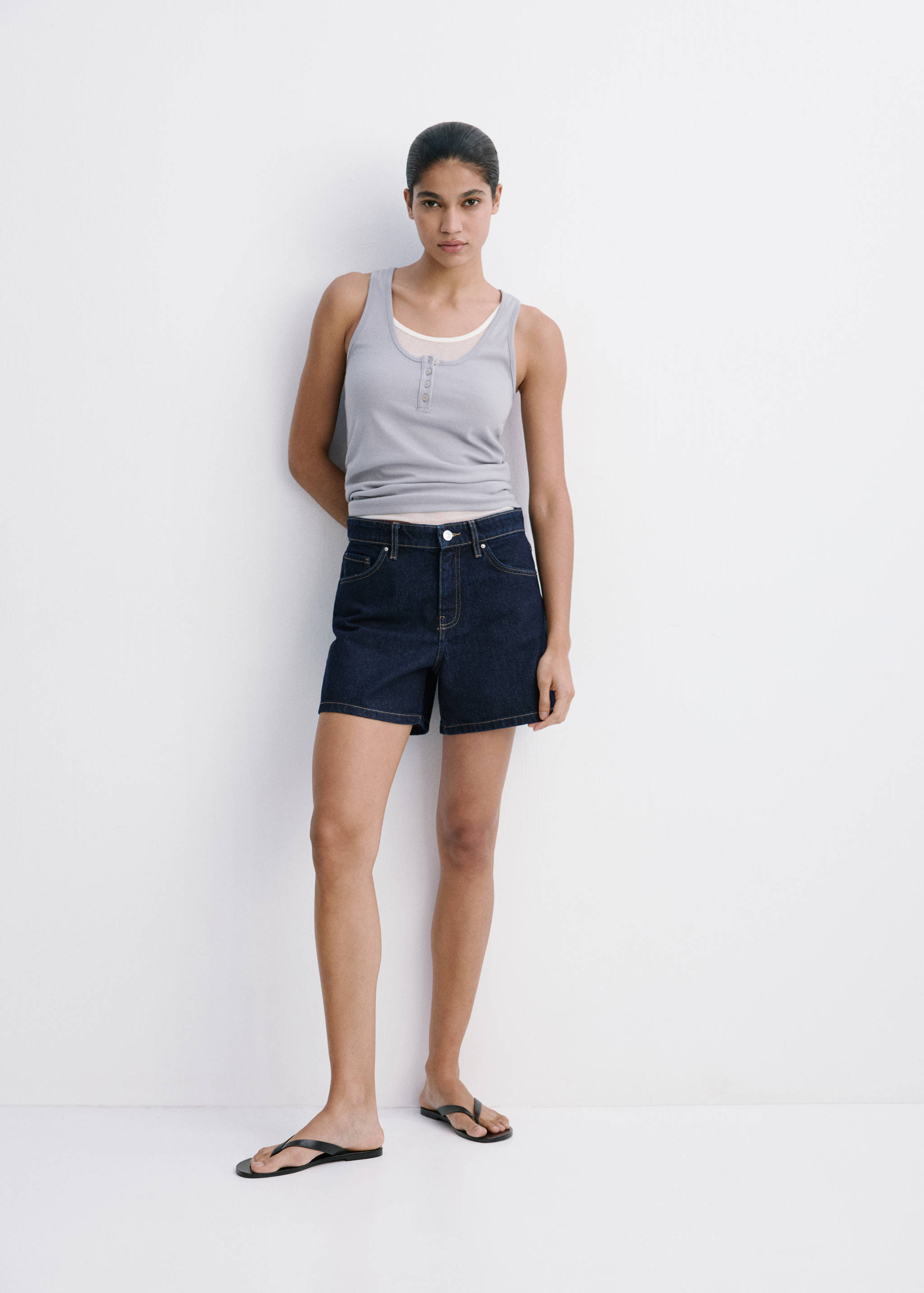 Straight-fit denim shorts - General plane