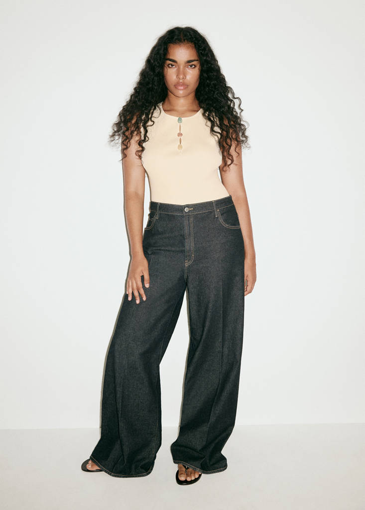 Ribbed top with beads — Vanilla