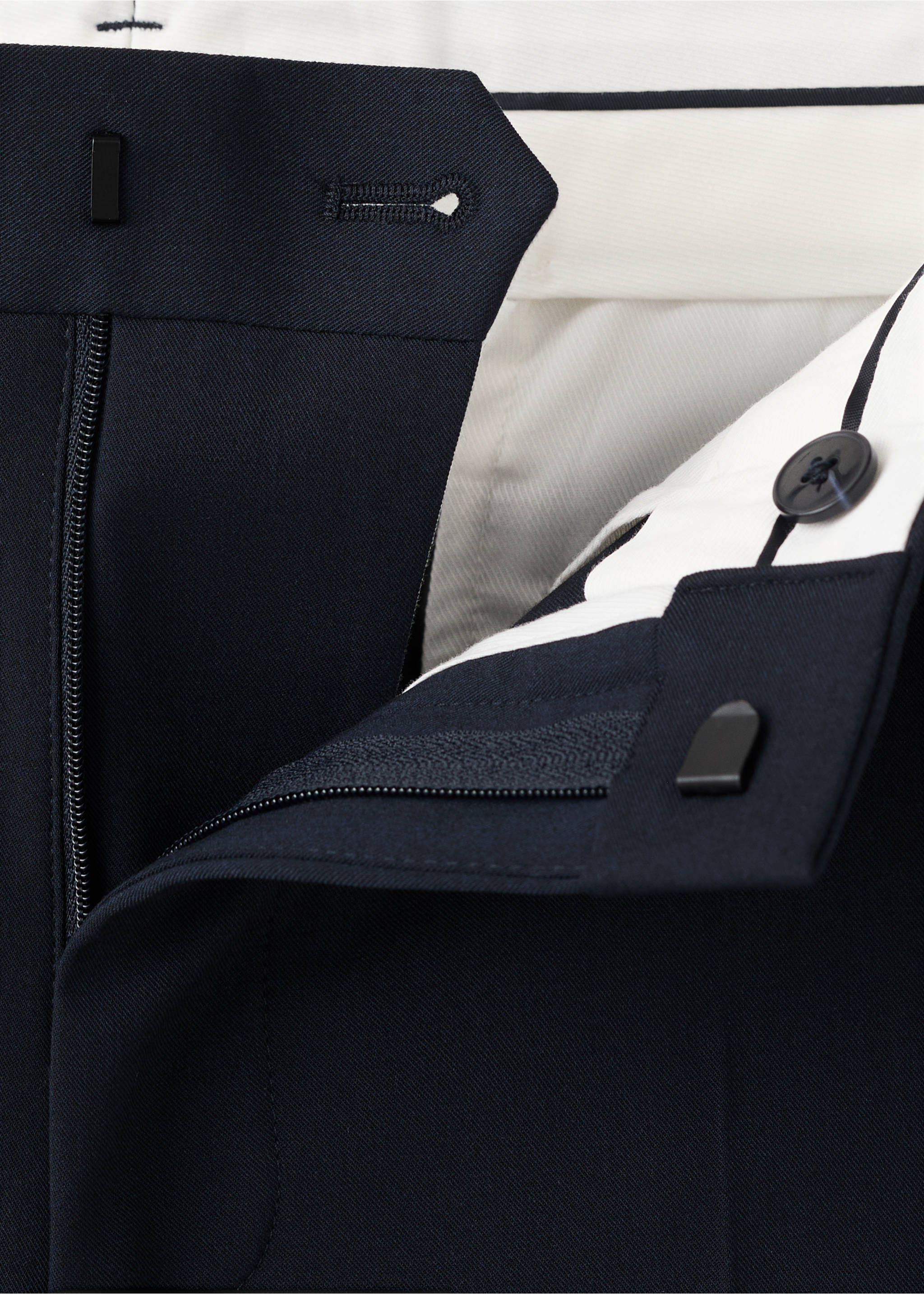 Milan slim-fit suit trousers - Details of the article 8, Dark Navy. Ref: 37031368-00.
