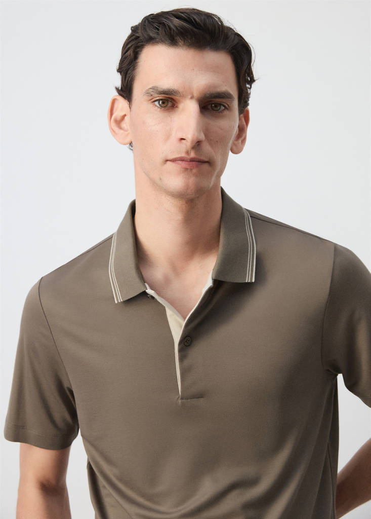 Slim fit polo with neck detail — Medium Brown