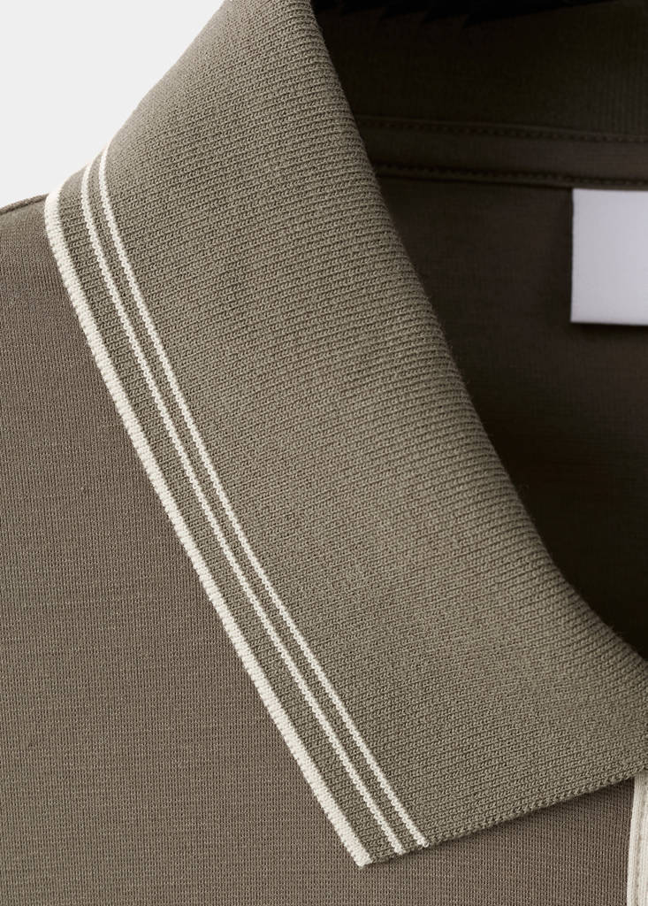 Slim fit polo with neck detail — Medium Brown
