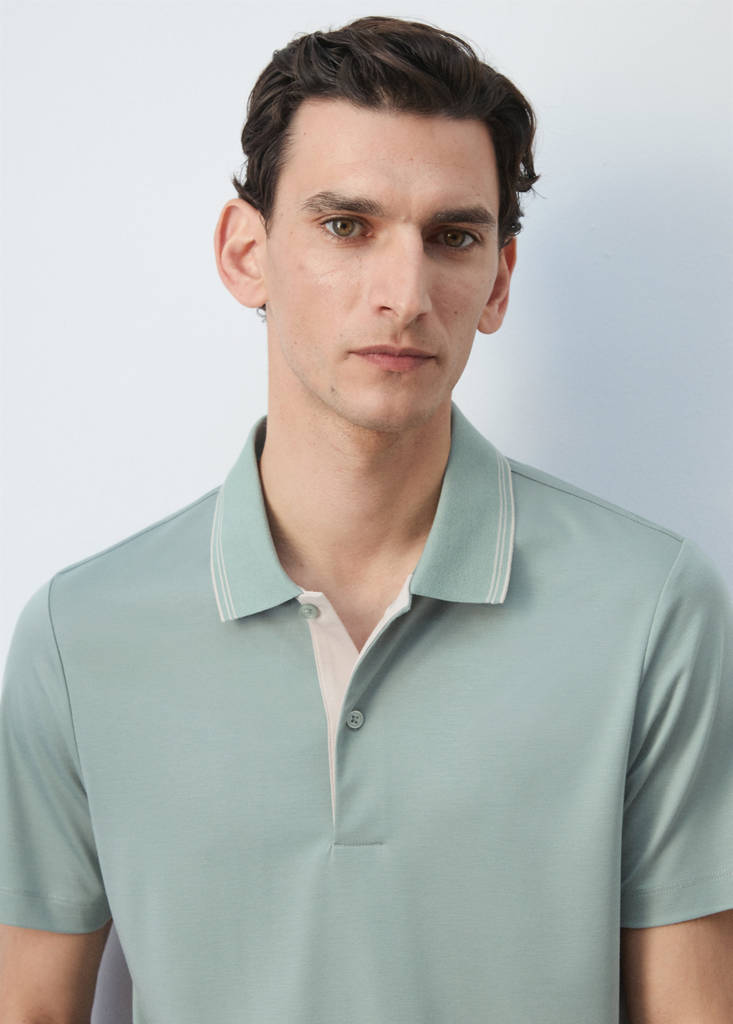 Slim fit polo with neck detail — Emerald Green