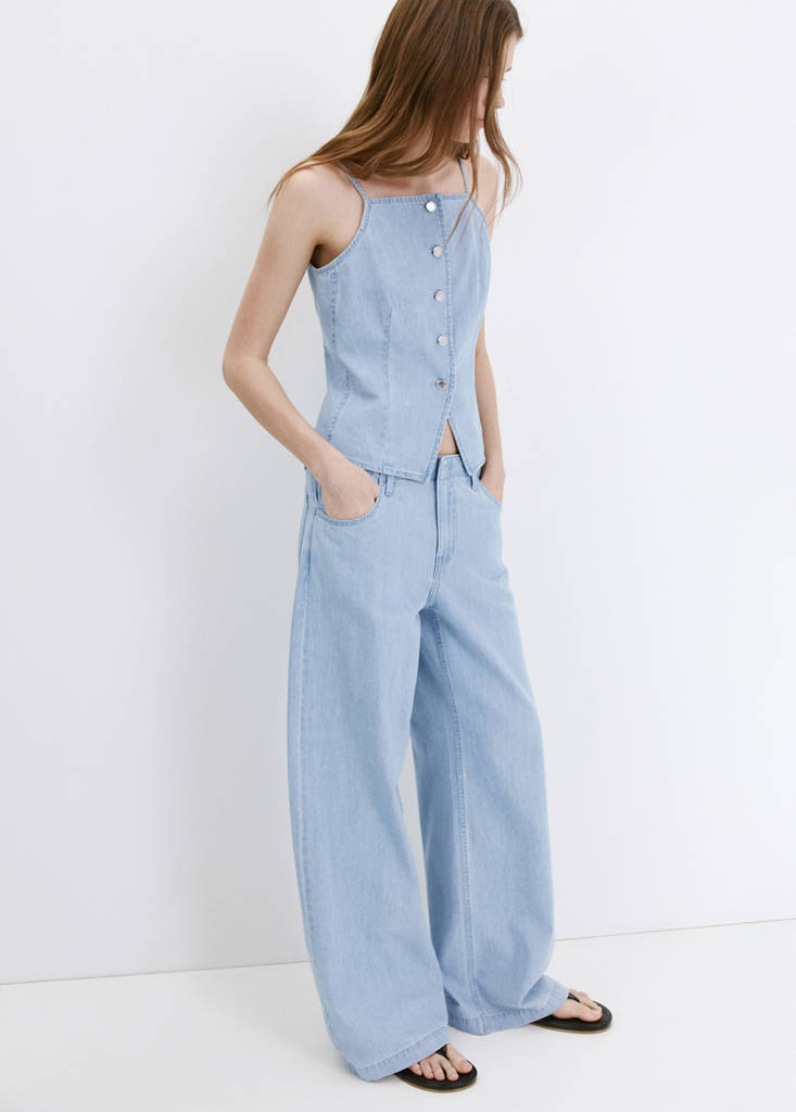 Wide leg mid-rise jeans — Light Blue