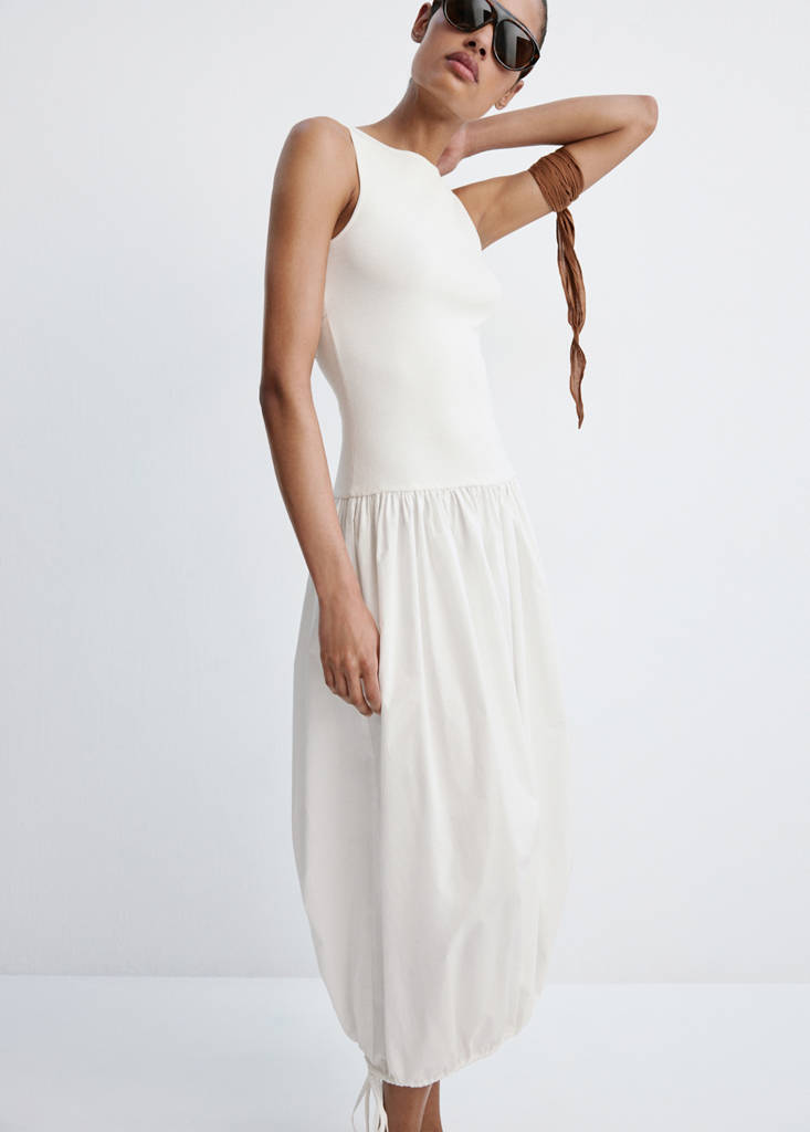 Knitted dress with open back — White