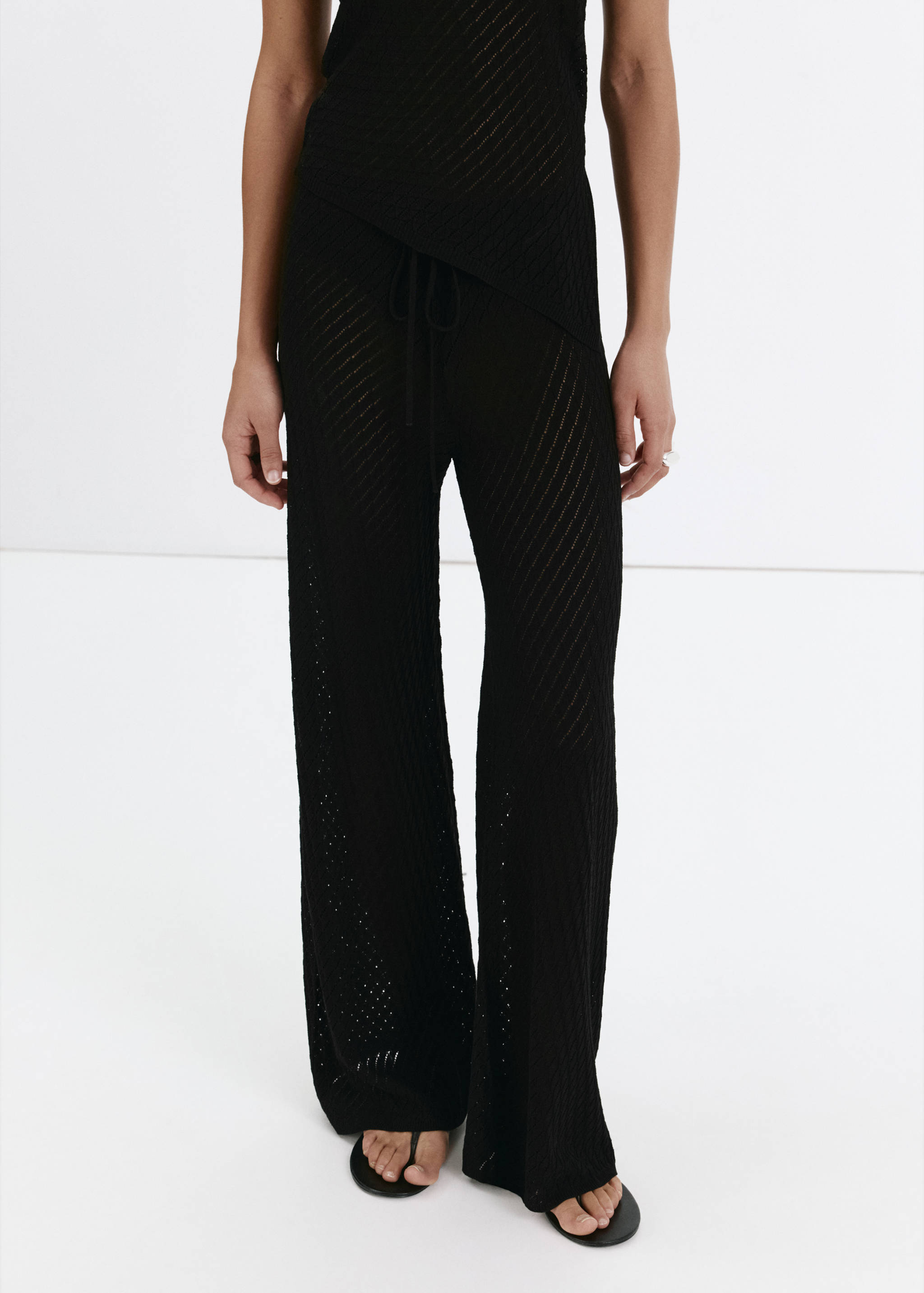 Straight-fit openwork knitted trousers - Medium plane