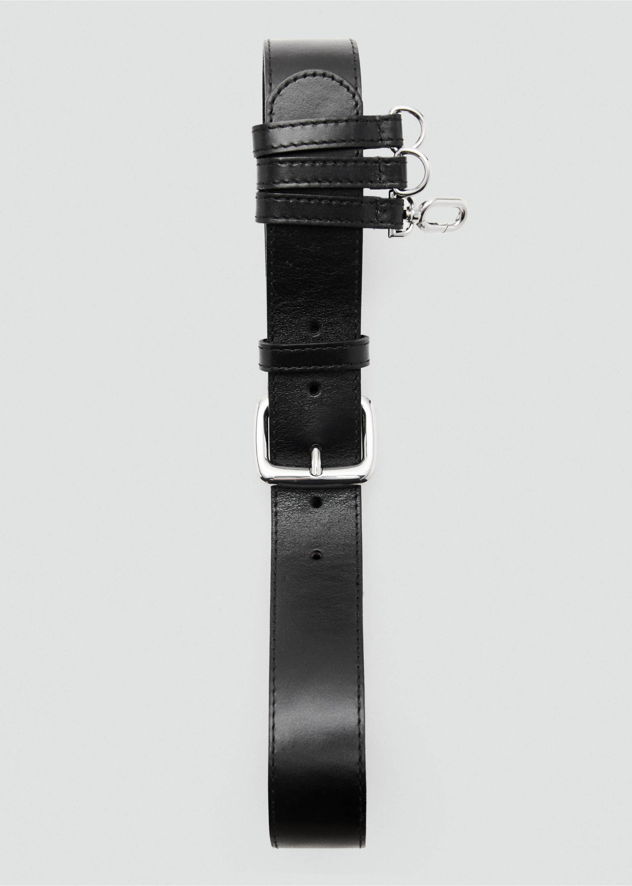 Leather belt with belt loops - Details of the article 2, Black. Ref: 37031394-00.