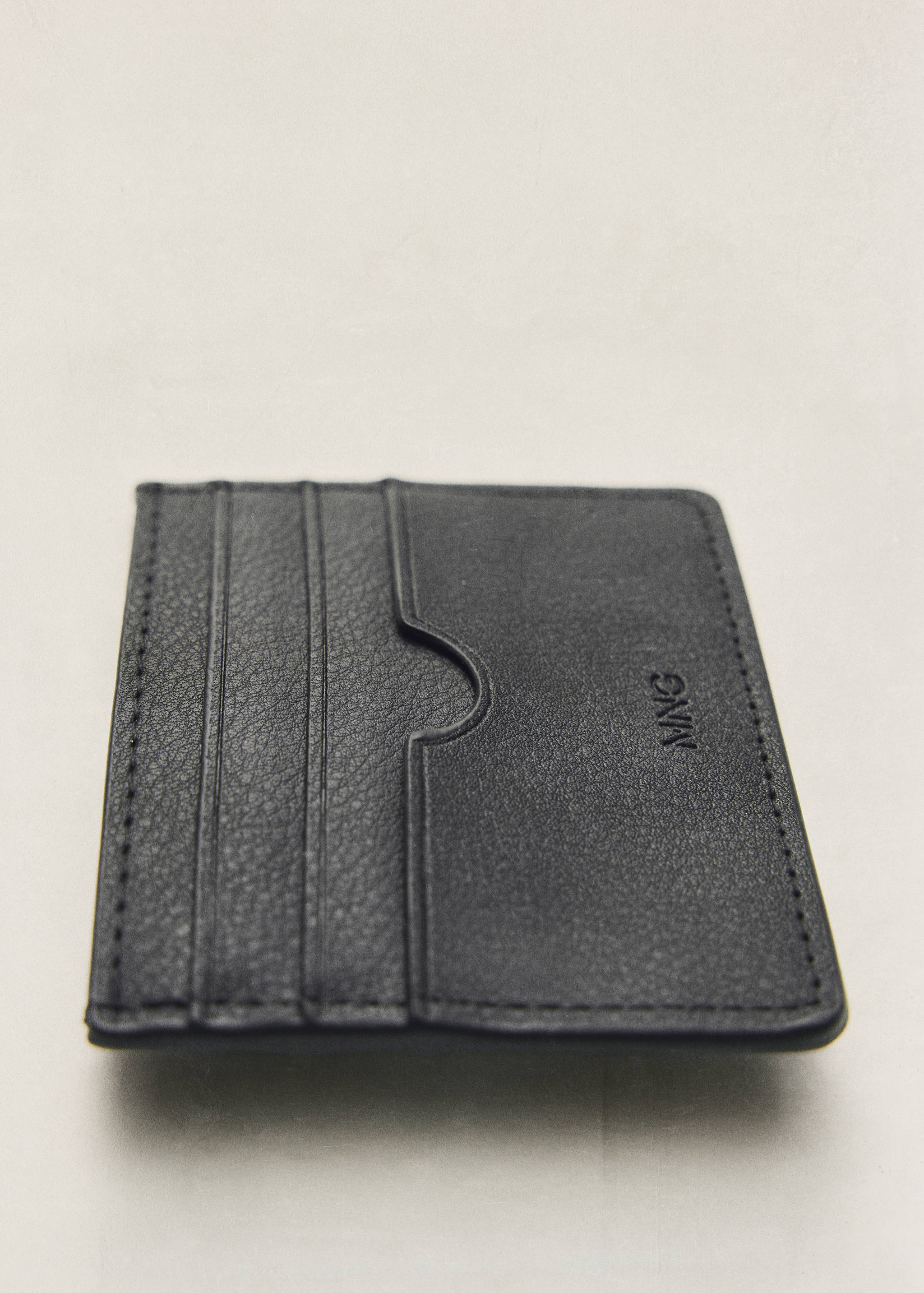 Texture card holder - Details of the article 5