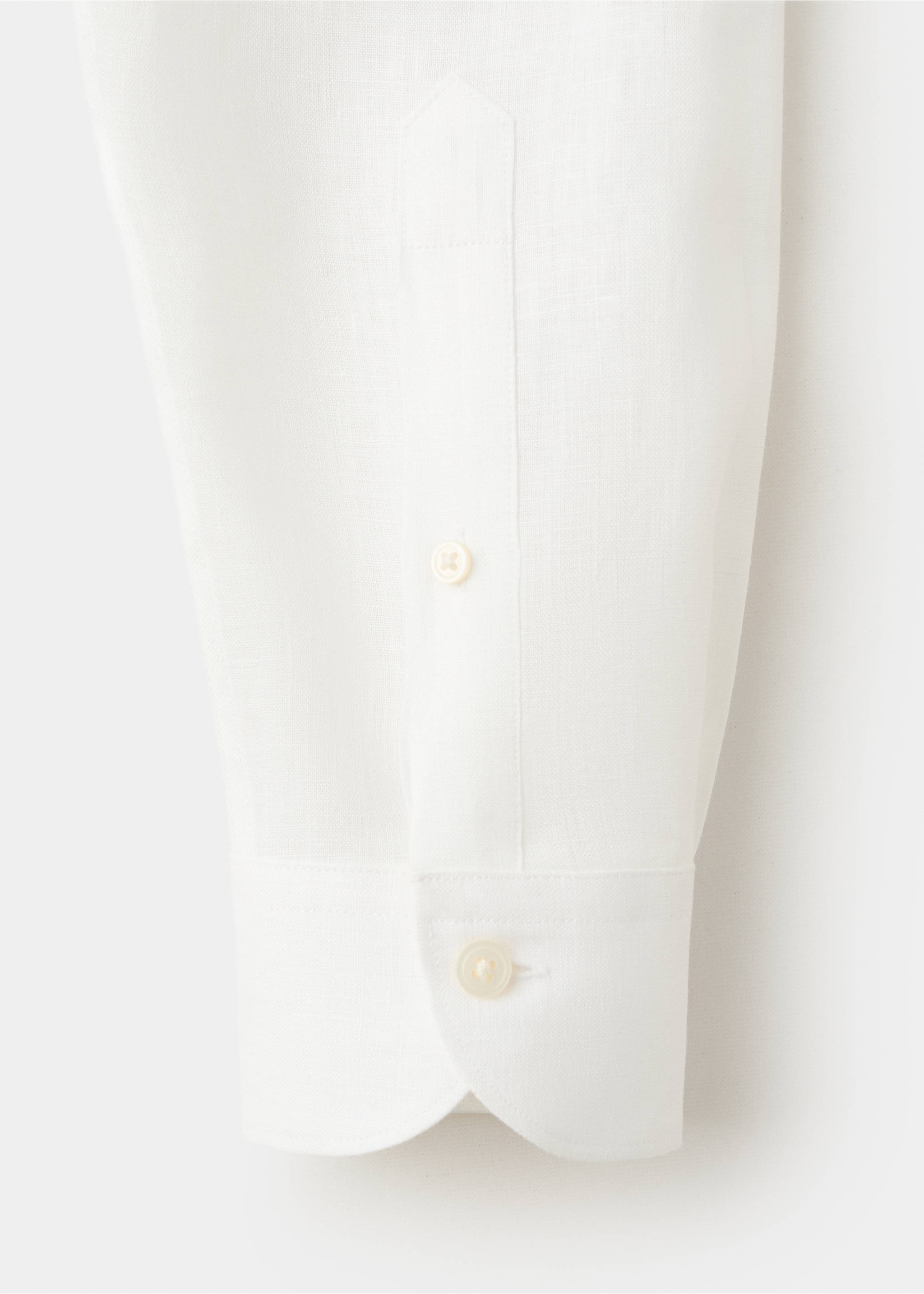 Chemise 100 % lin col mao - Détail de l'article 0, Blanc. Ref: 37031400-00.