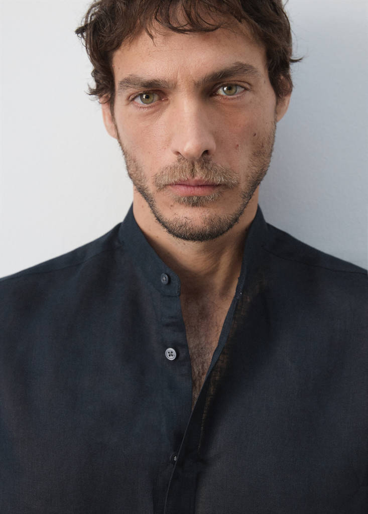 Regular-fit 100% linen shirt — Navy