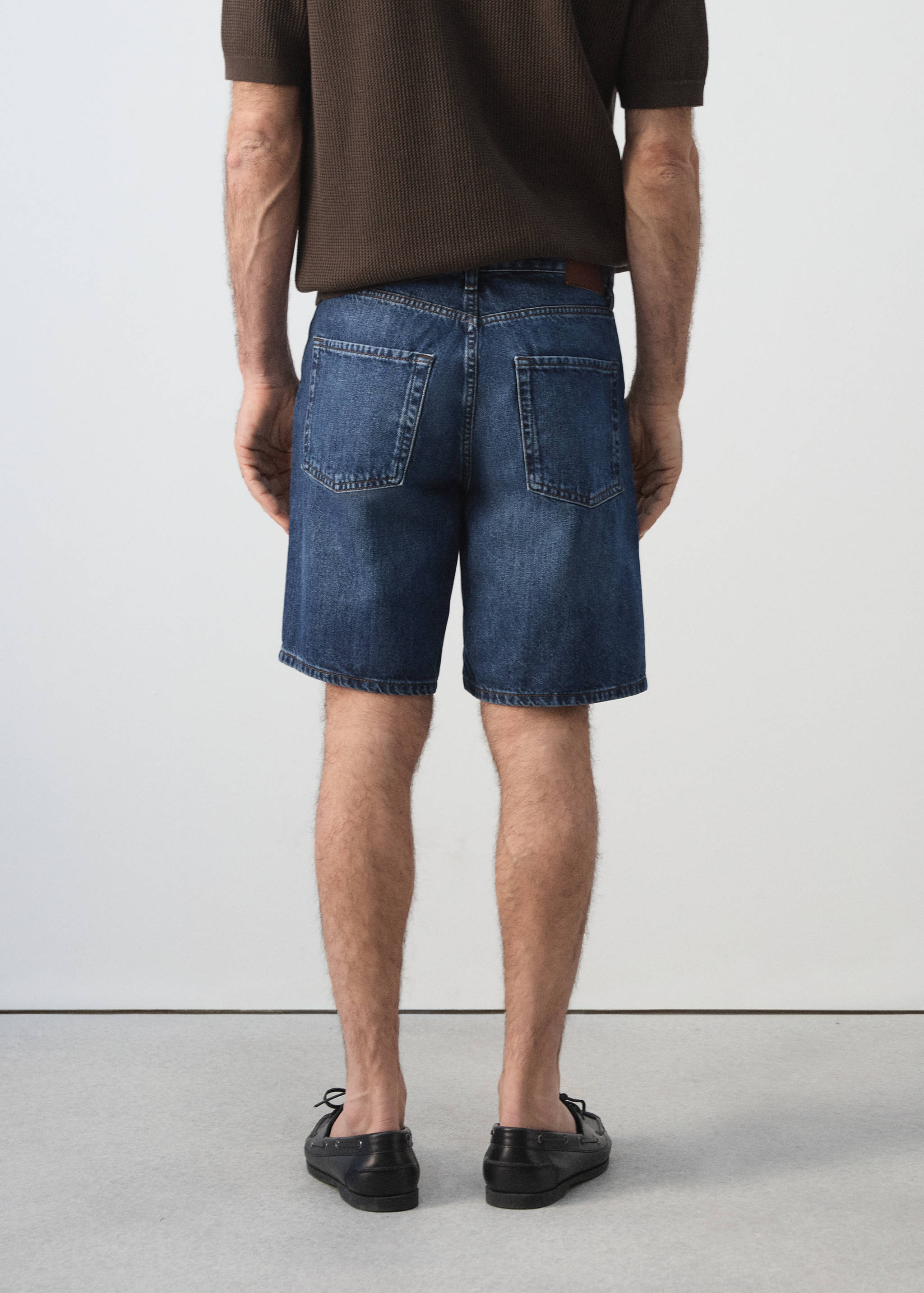 Straight-fit denim bermuda shorts - Reverse of the article