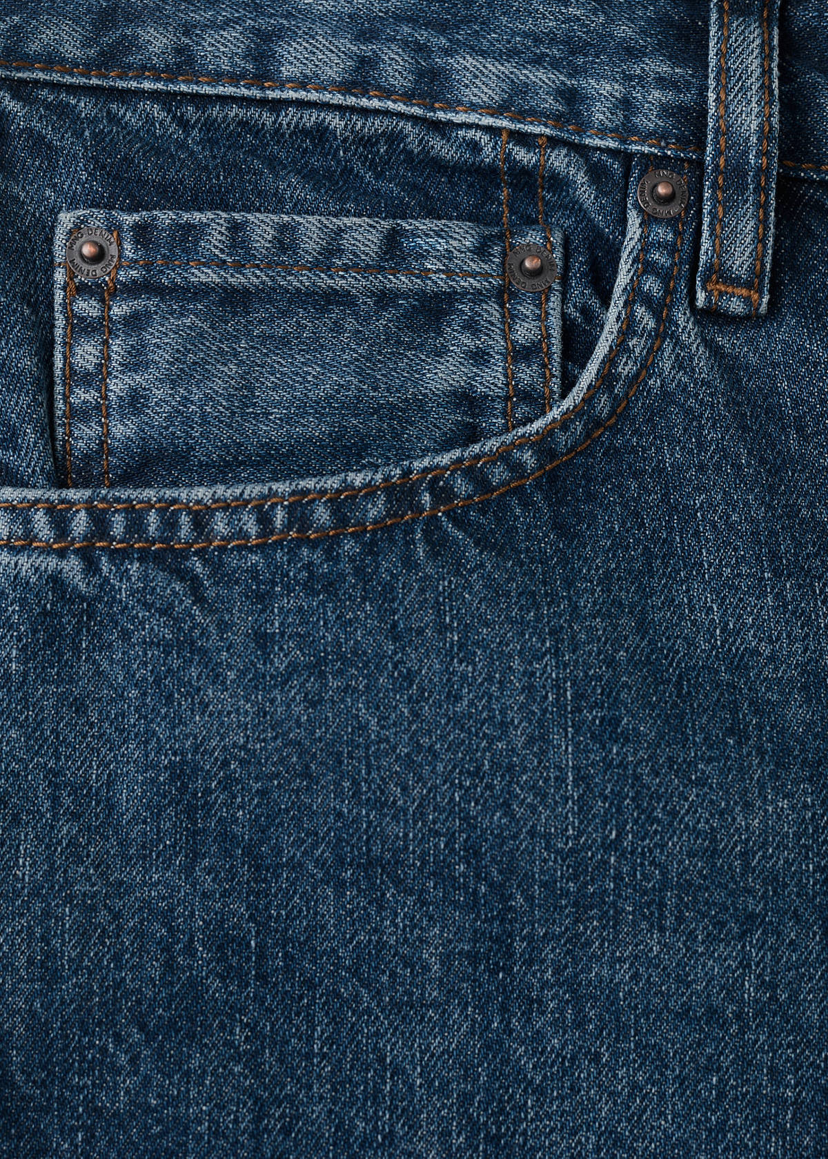 Straight-fit denim bermuda shorts — Dark Blue
