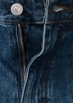 Straight-fit denim bermuda shorts — Dark Blue 10
