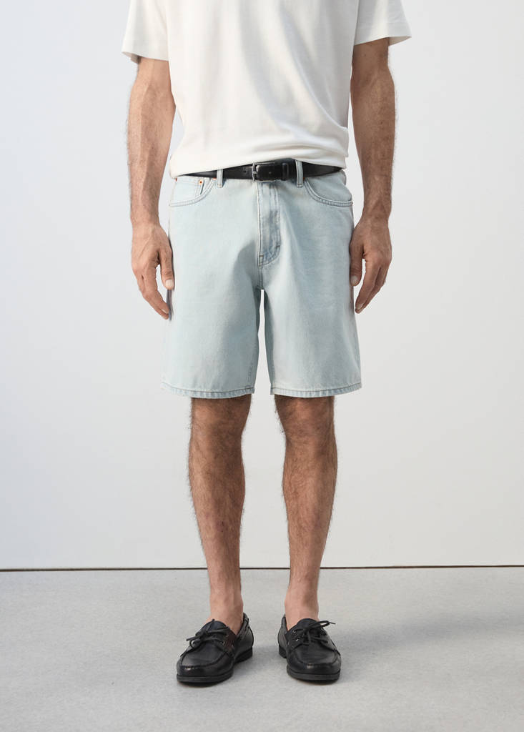 Straight-fit denim bermuda shorts — Bleach Blue