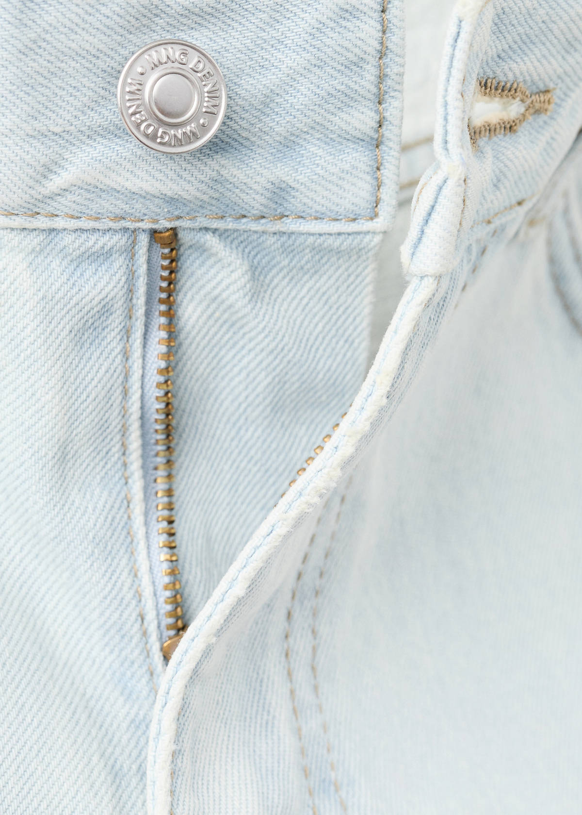 Straight-fit denim bermuda shorts — Bleach Blue