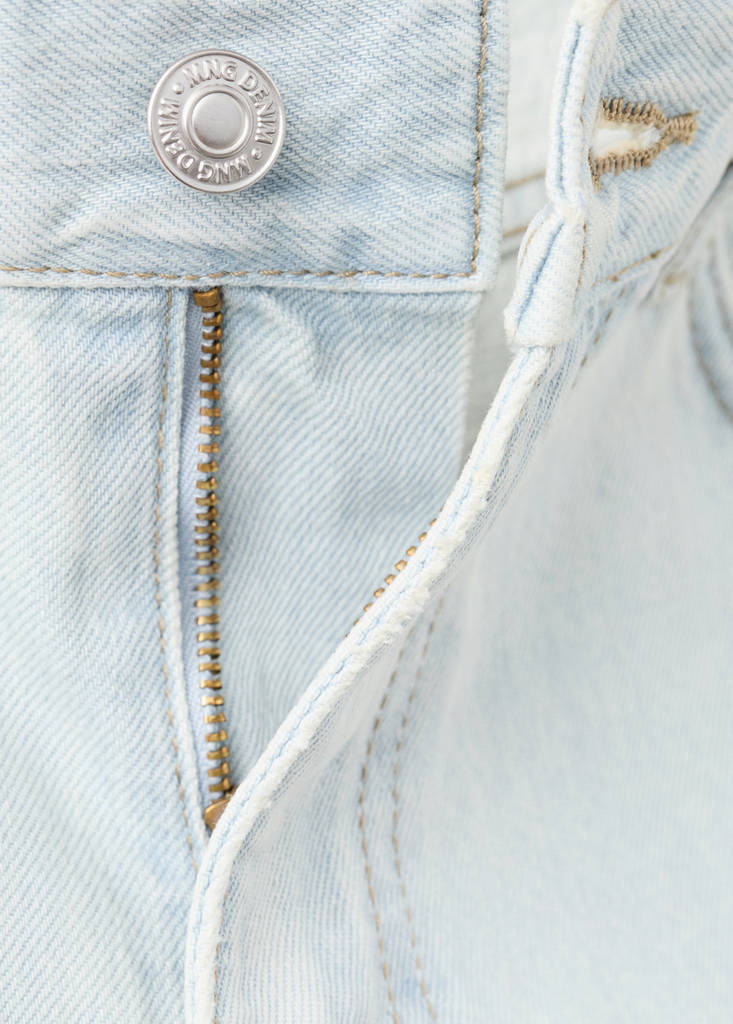 Straight-fit denim bermuda shorts — Bleach Blue