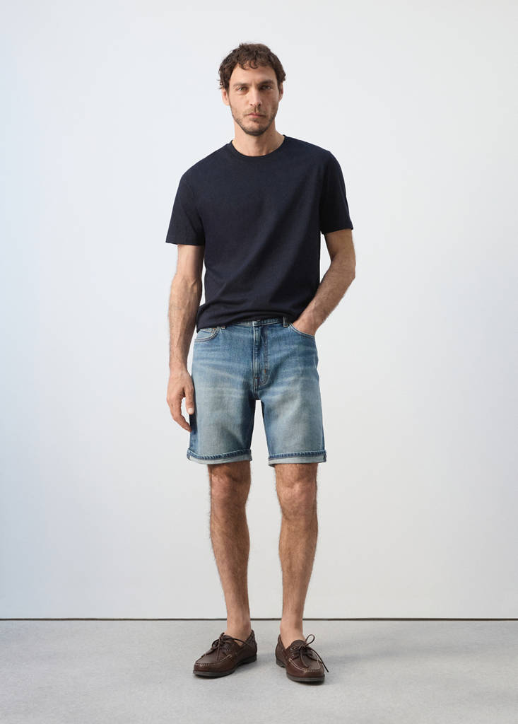 Slim-fit denim bermuda shorts — Medium Blue