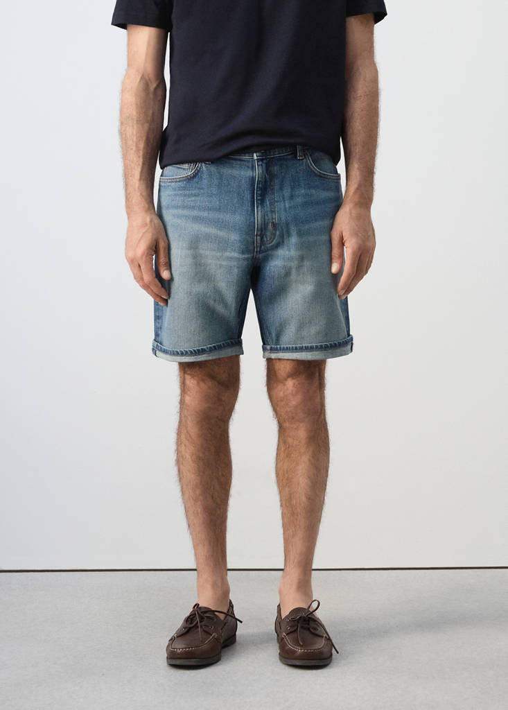 Slim-fit denim bermuda shorts — Medium Blue