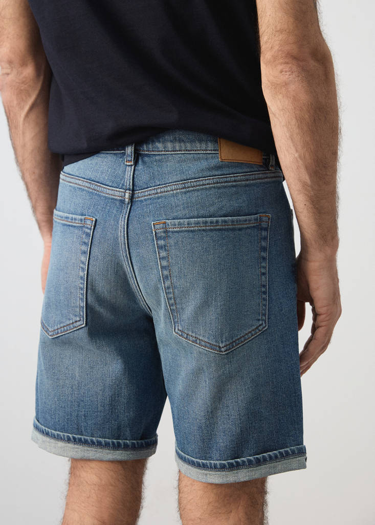 Slim-fit denim bermuda shorts — Medium Blue