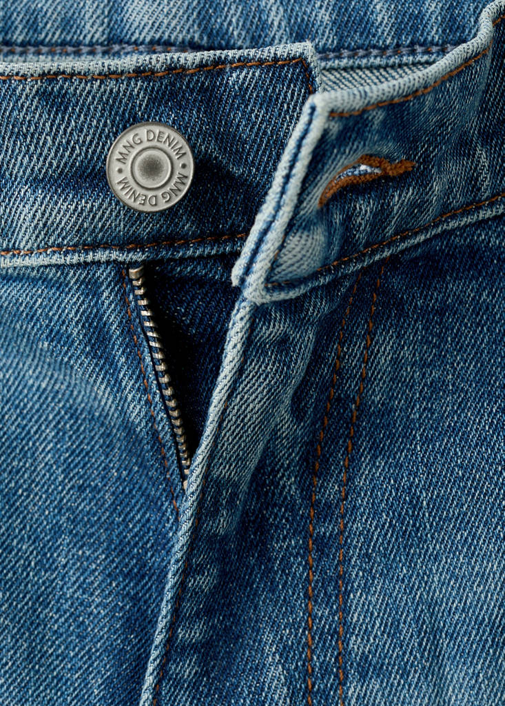Slim-fit denim bermuda shorts — Medium Blue