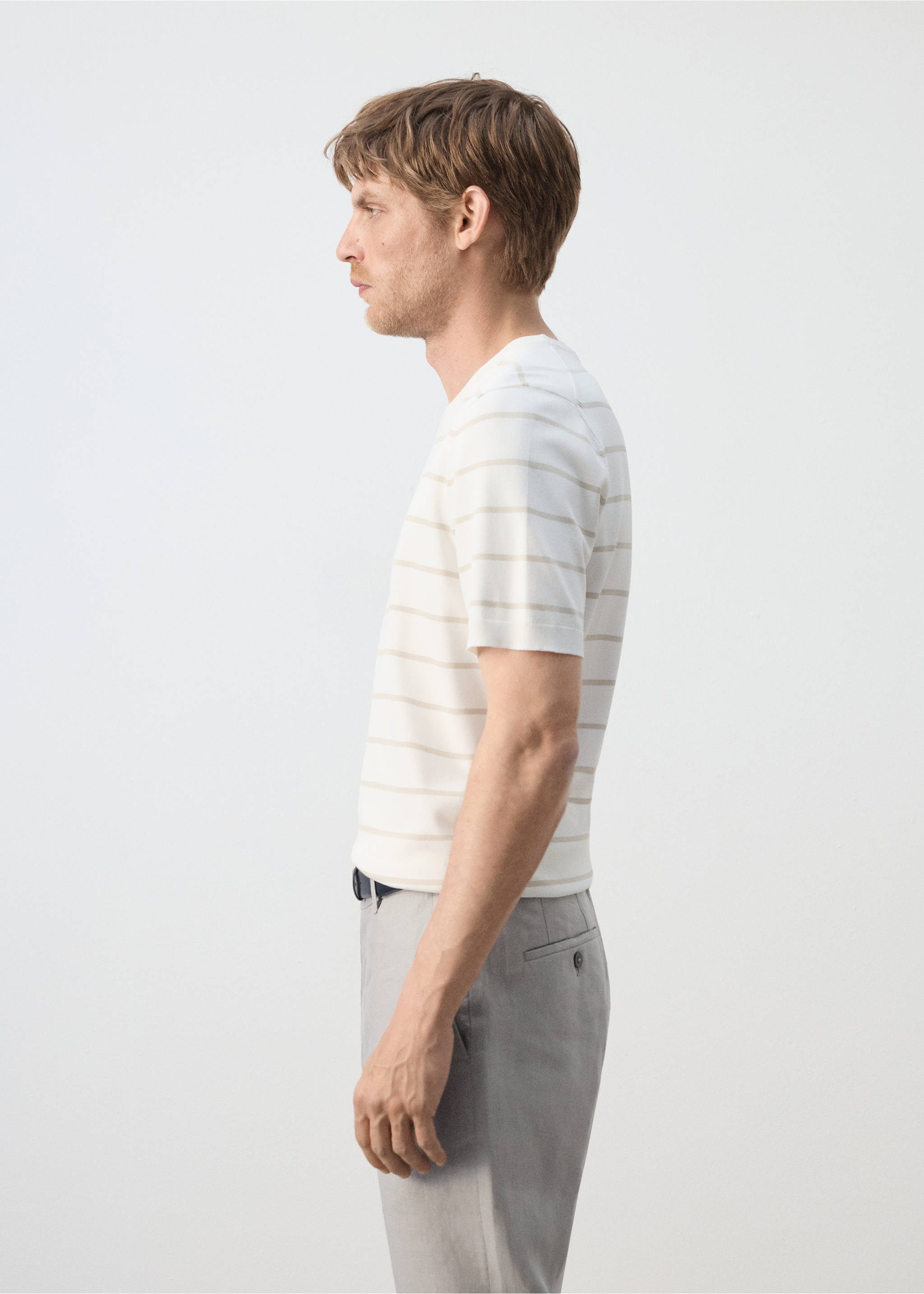 Horizontal striped T-shirt - Details of the article 2, Off White. Ref: 37031438-00.