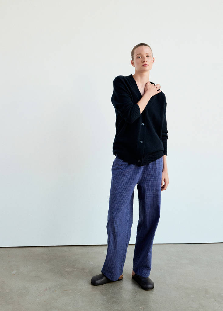 Knitted button-up pyjama cardigan — Dark Navy