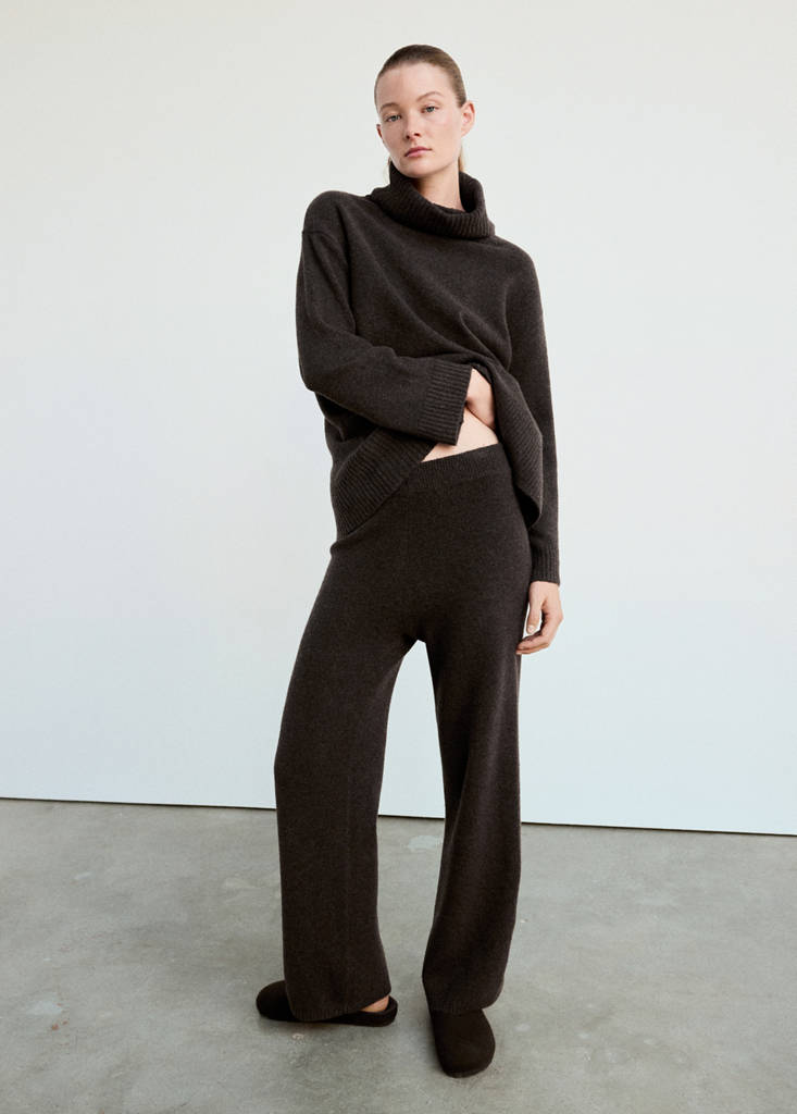Jersey pyjama top with roll neck — Chocolate