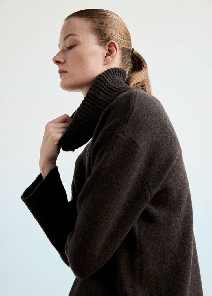 Jersey pyjama top with roll neck — Chocolate
