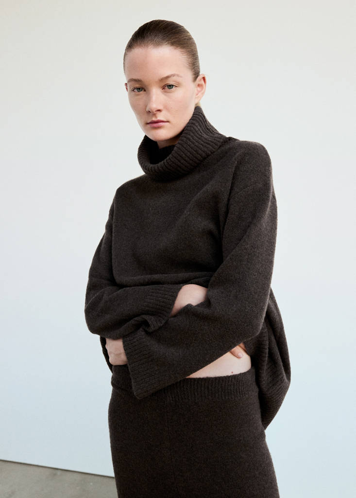 Jersey pyjama top with roll neck — Chocolate