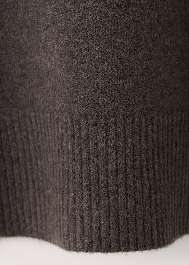 Jersey pyjama top with roll neck — Chocolate
