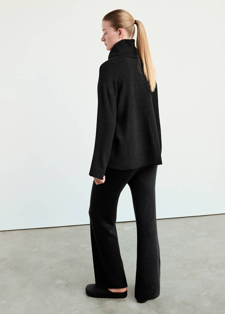 Jersey pyjama top with roll neck — Black