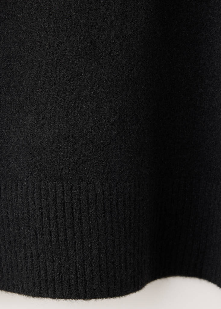 Jersey pyjama top with roll neck — Black