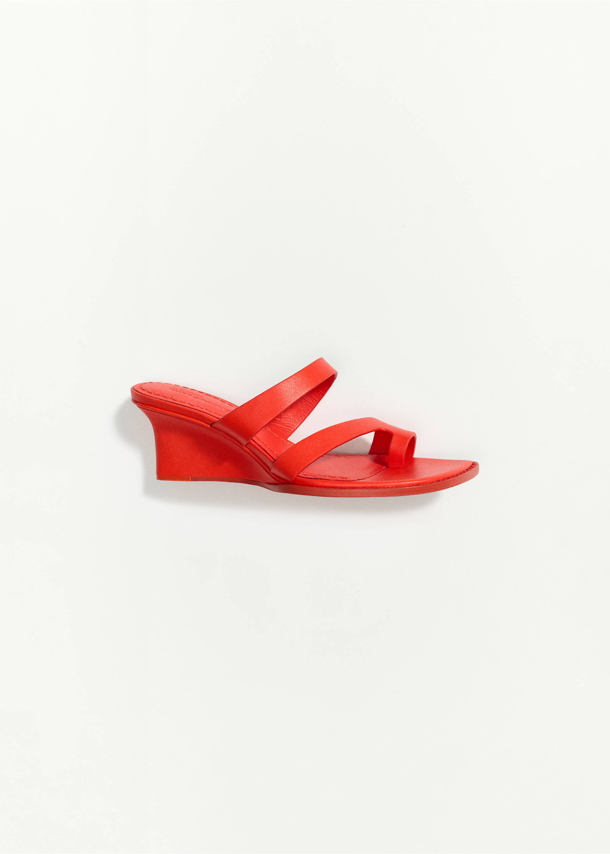 Sandales compensées cuir - Article sans modèle, Rouge. Ref: 37031444-00.