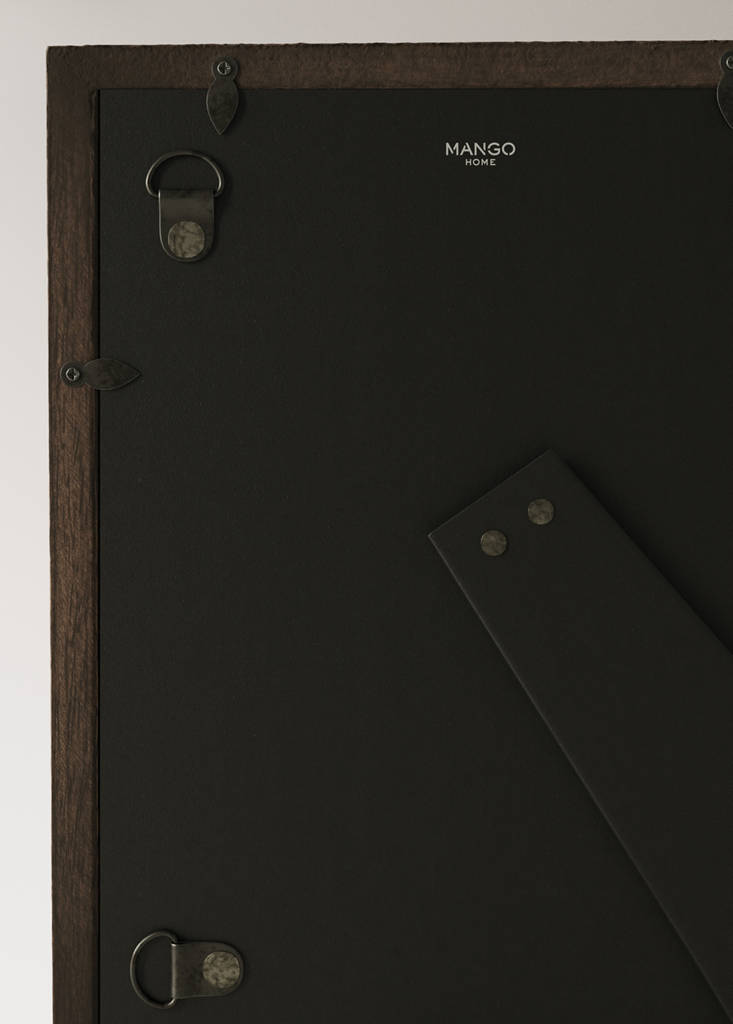 Large carved wooden photo frame — Chocolate