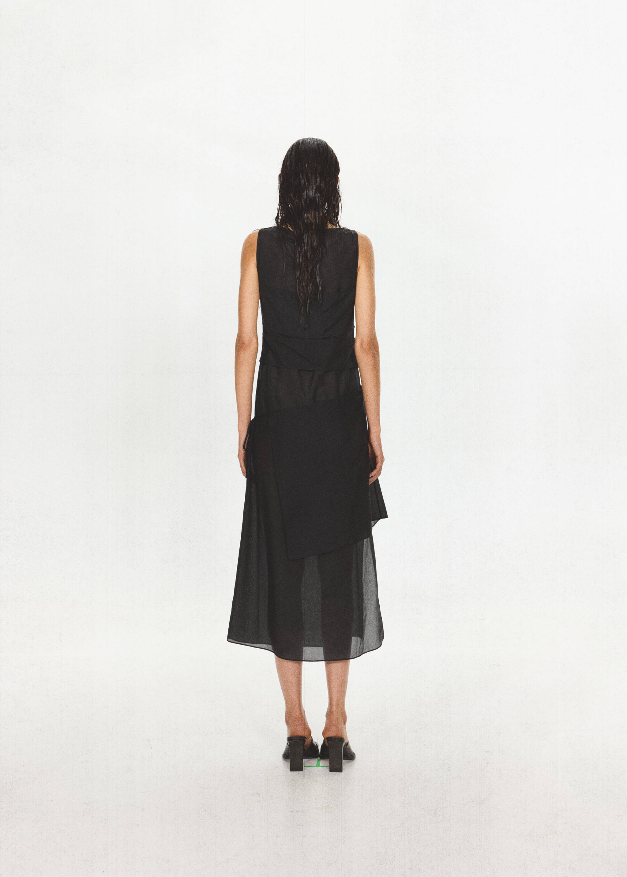 Robe combinée nœud - Verso de l’article