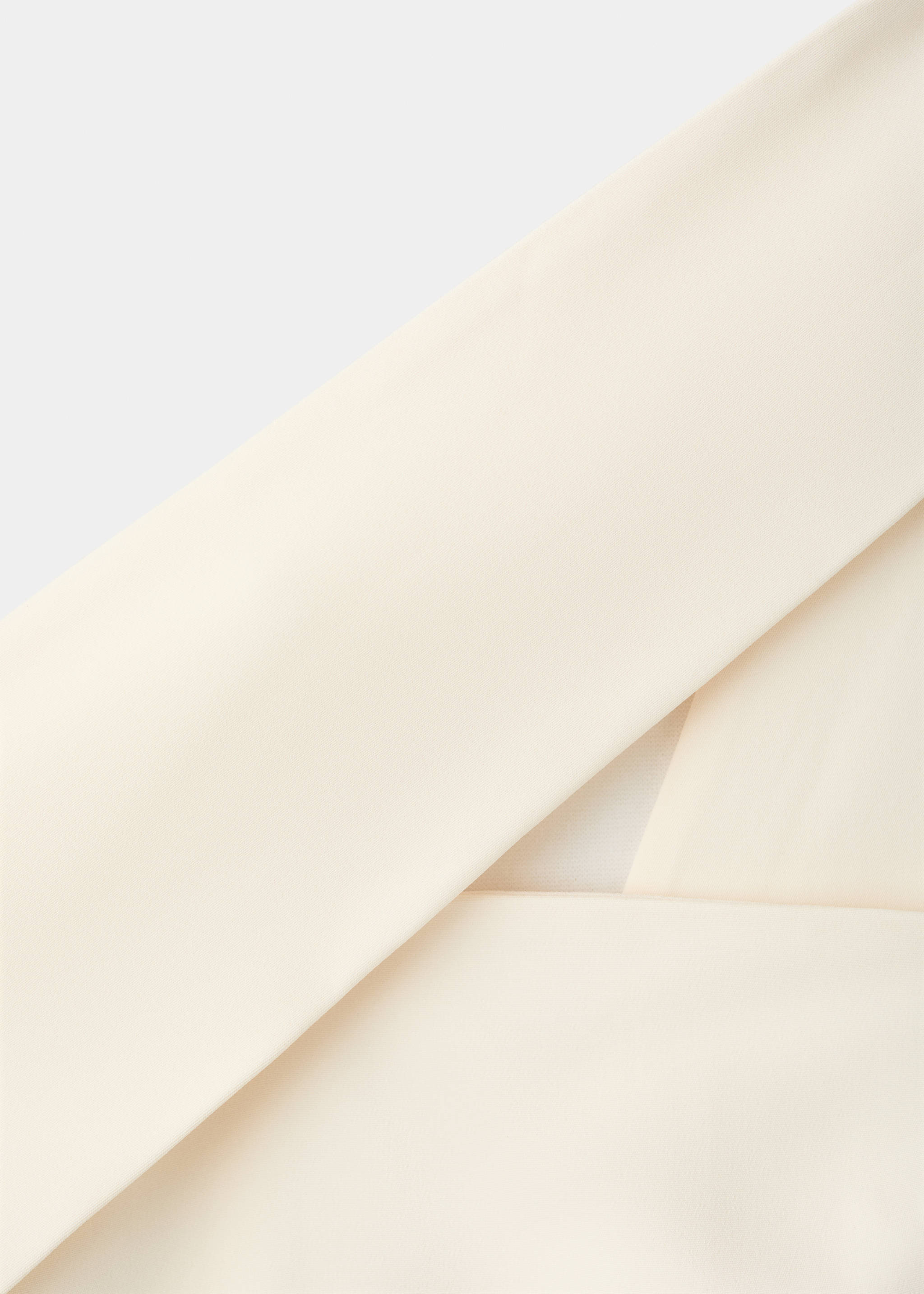 Long dress with an asymmetric neckline - Details of the article 0