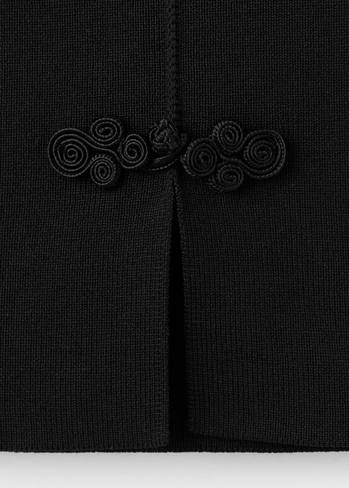 Short skirt with side opening — Black