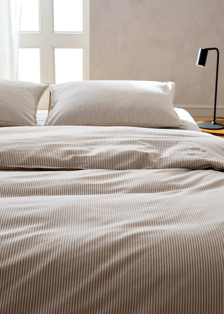 Seersucker cotton duvet cover with fine stripes for 180/200 cm bed — Coffee
