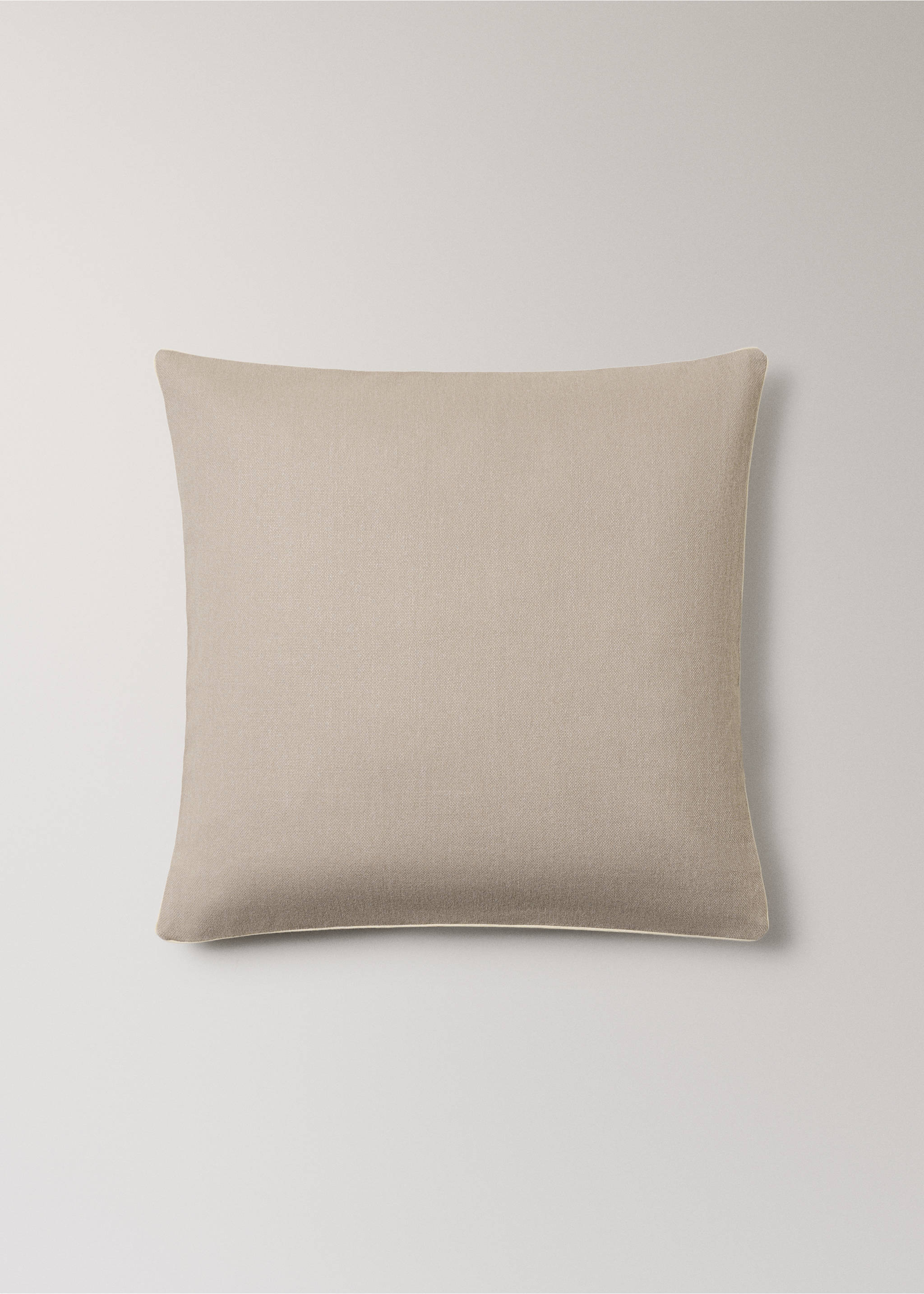 Cotton cushion cover with structure 60x60cm - Article without model, Sand. Ref: 37031463-00.