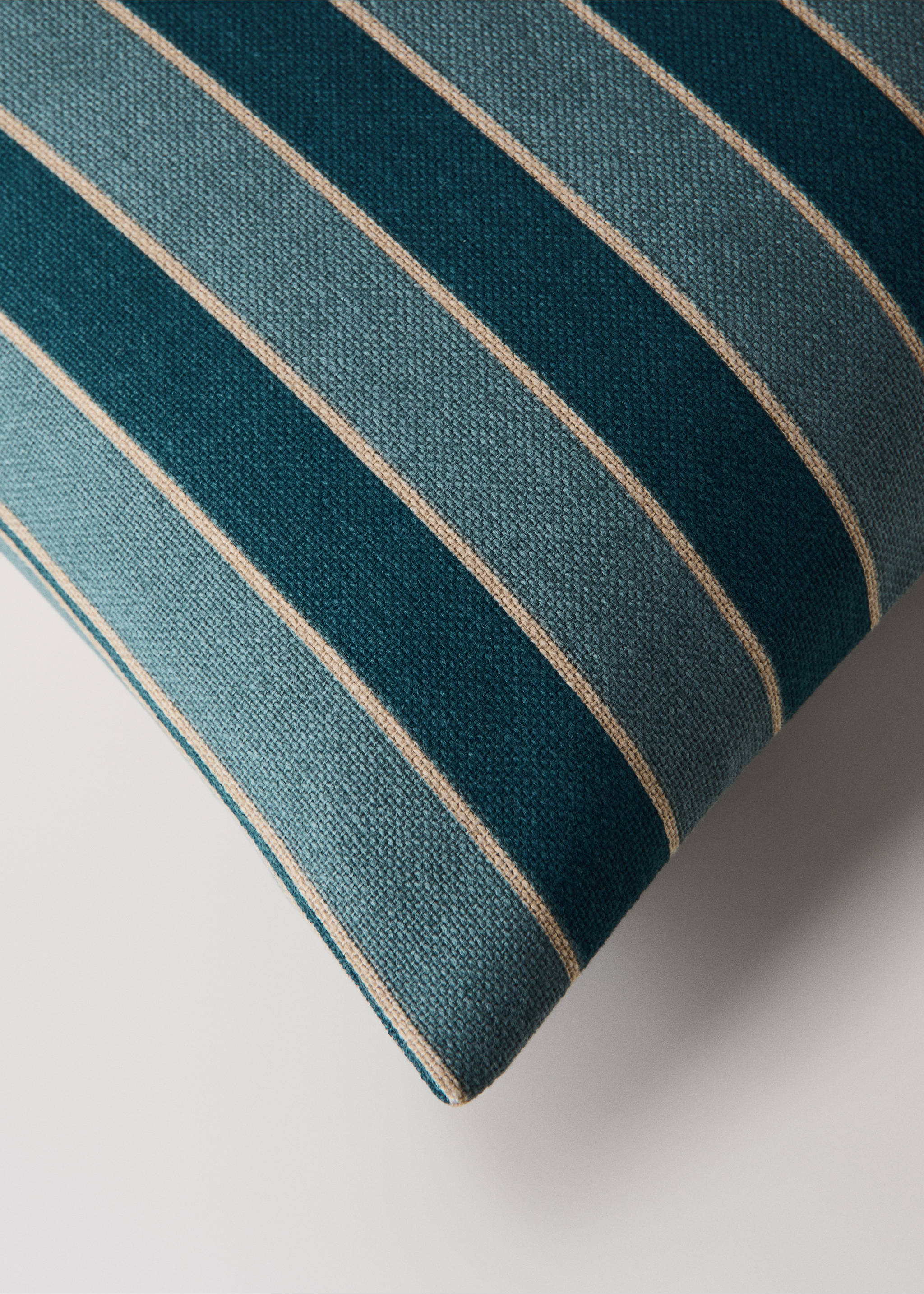 Cotton cushion cover with printed stripes 45x45 cm - Details of the article 1, Petrol Blue. Ref: 37031468-00.