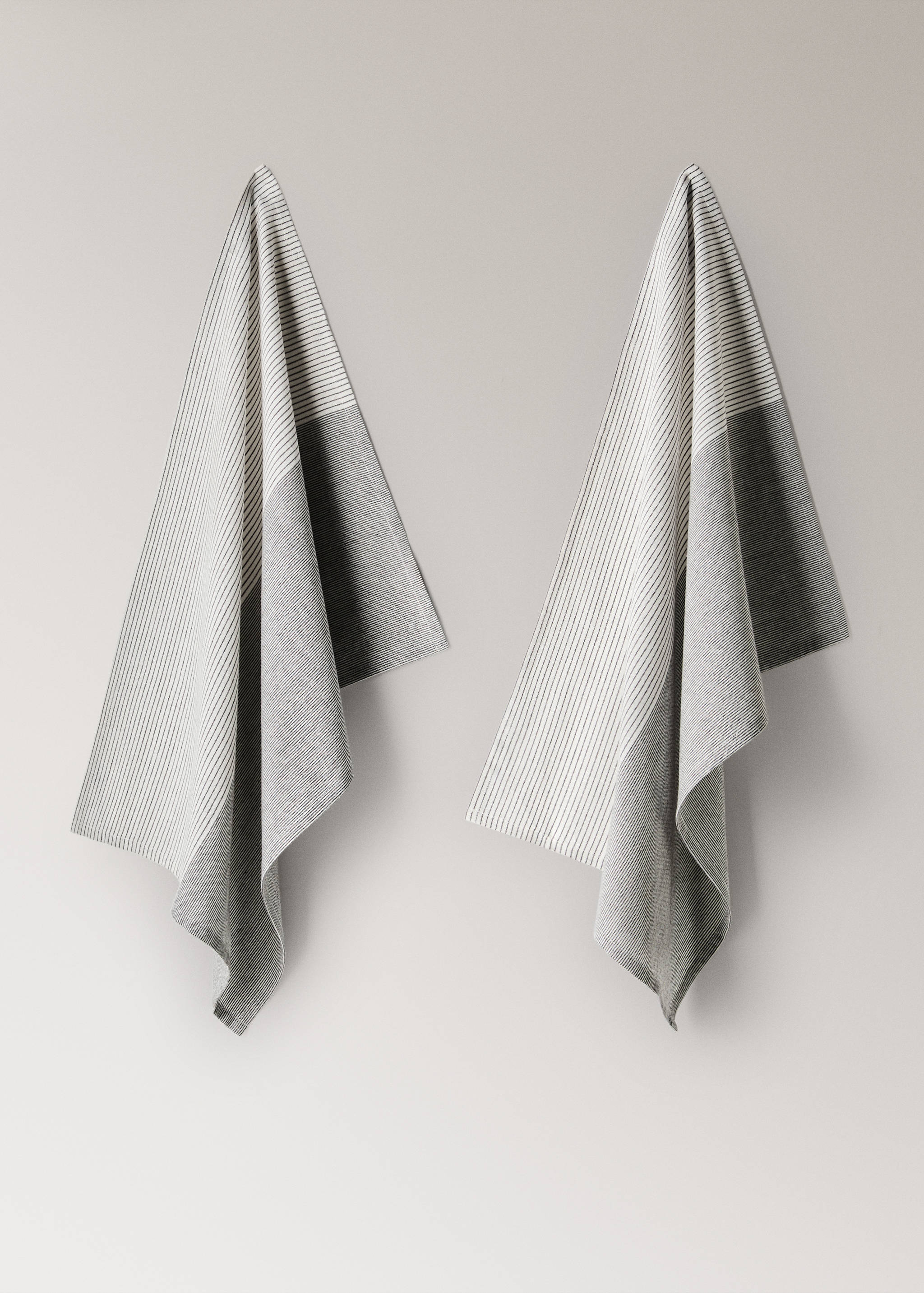 Striped cotton cloths - Article without model