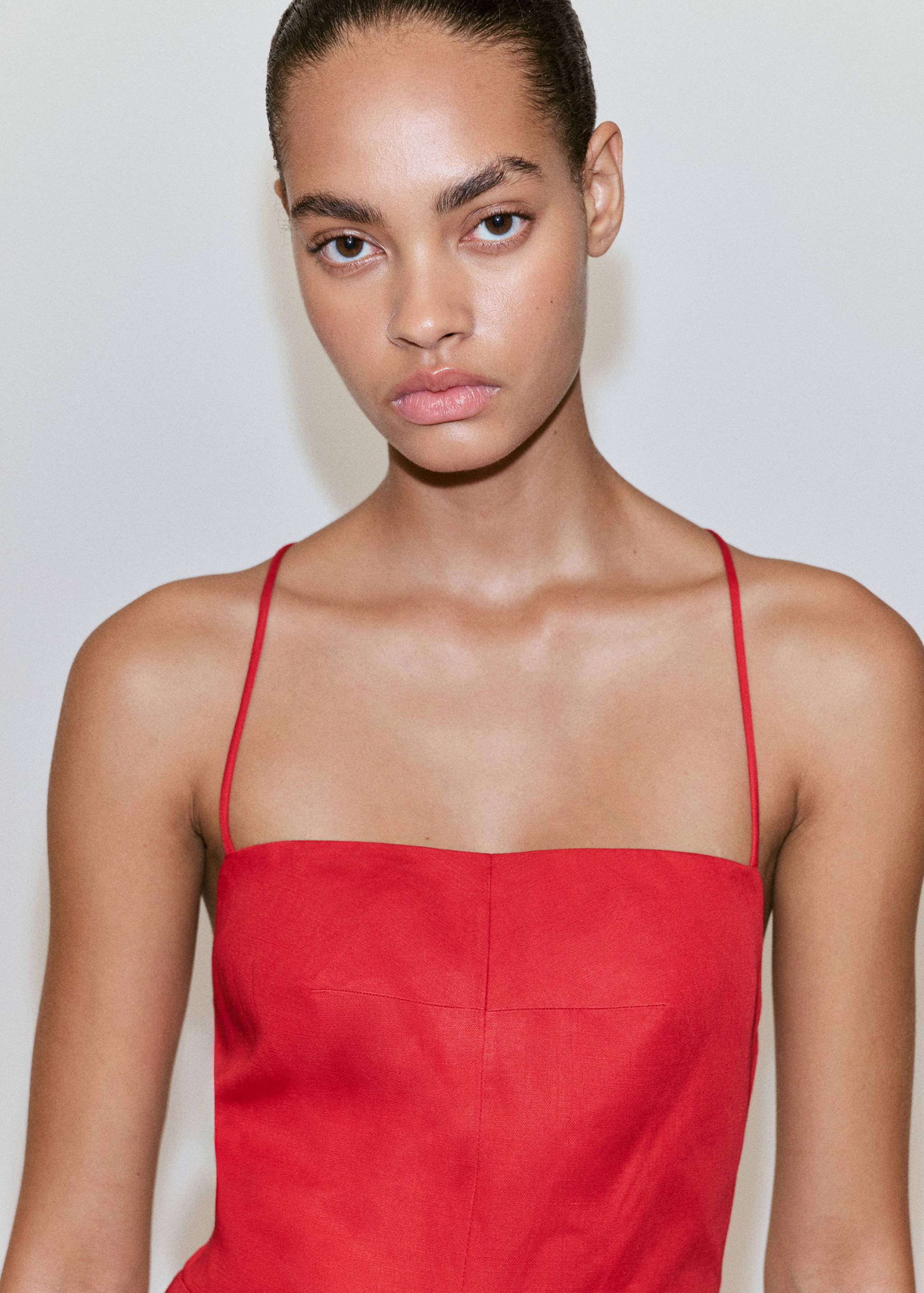 Cross-back linen playsuit - Details of the article 1