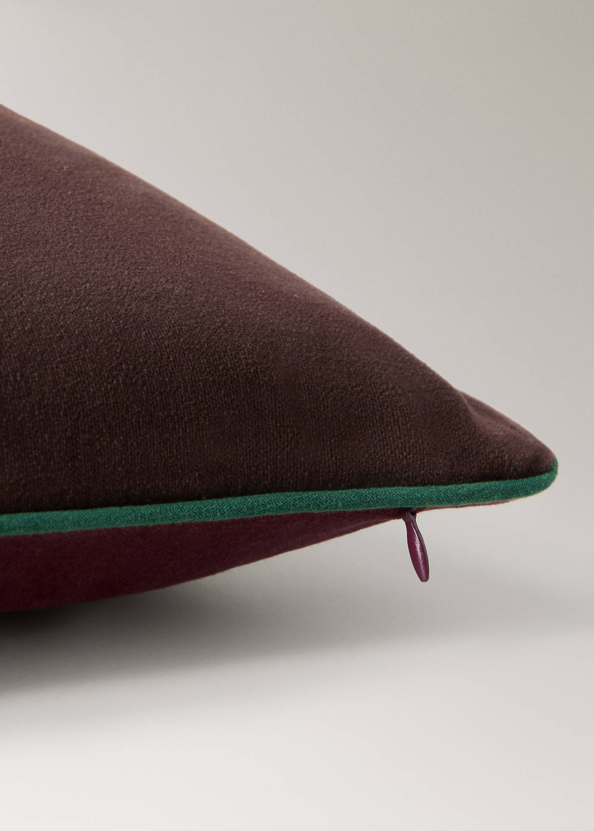 Two-tone cotton velvet cushion cover 30 x 50 cm — Dark Red