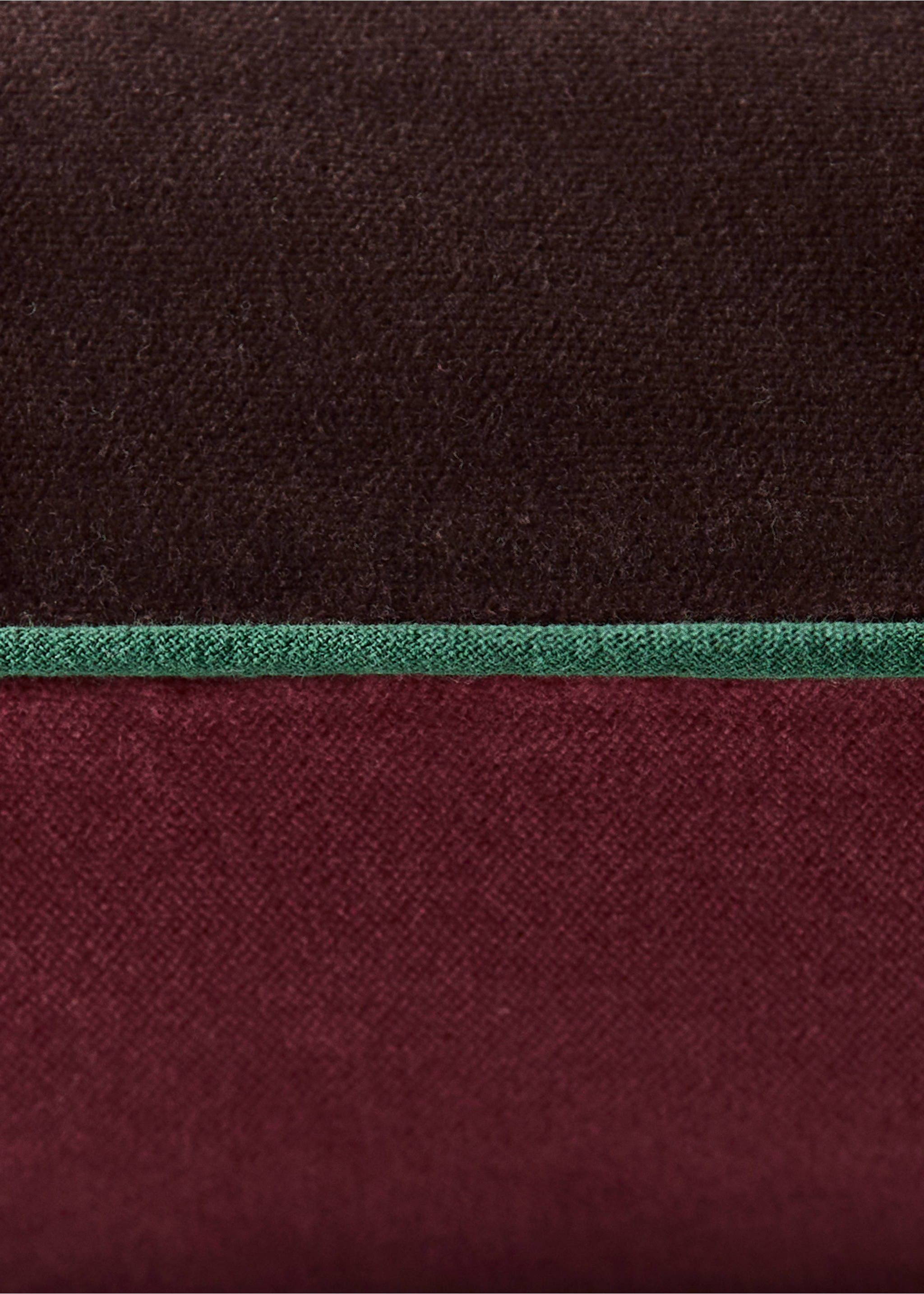 Reversible 100% cotton cushion cover 30x50 cm - Details of the article 3, Dark Red. Ref: 37032546-00.