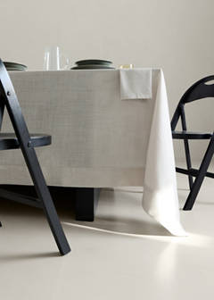 Round cotton hemstitch tablecloth for 8 to 10 people — Light/Pastel Brown 1
