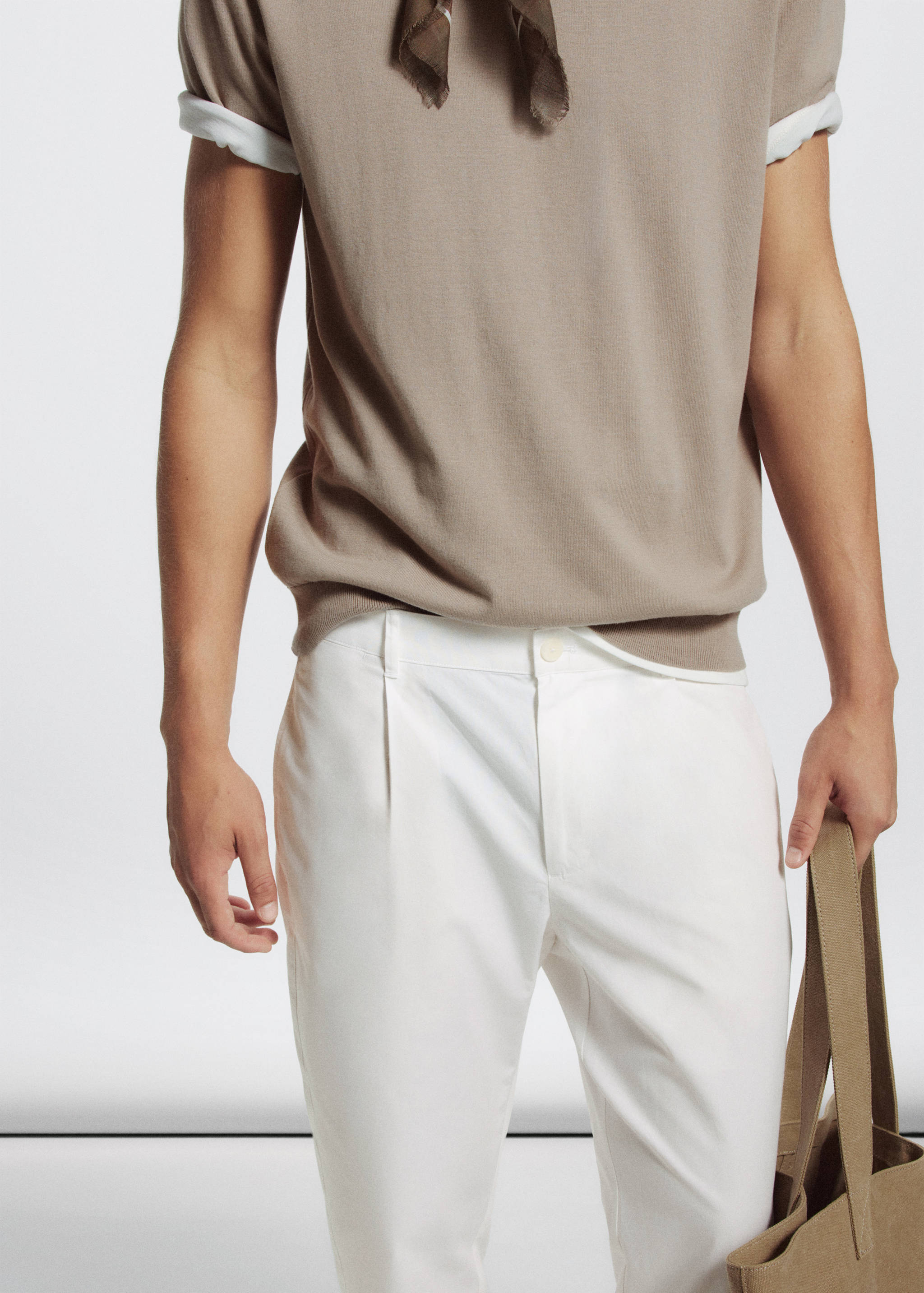 Regular fit trousers in a cotton-lyocell blend - Medium plane