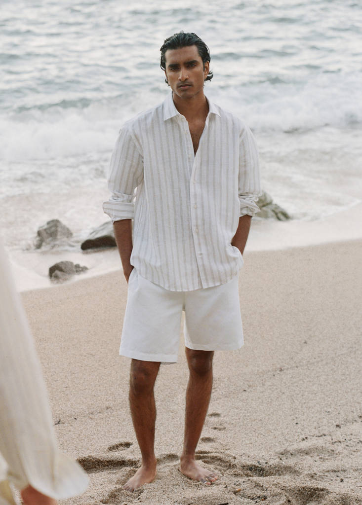 Relaxed fit cotton-linen blend Bermuda shorts — Off White