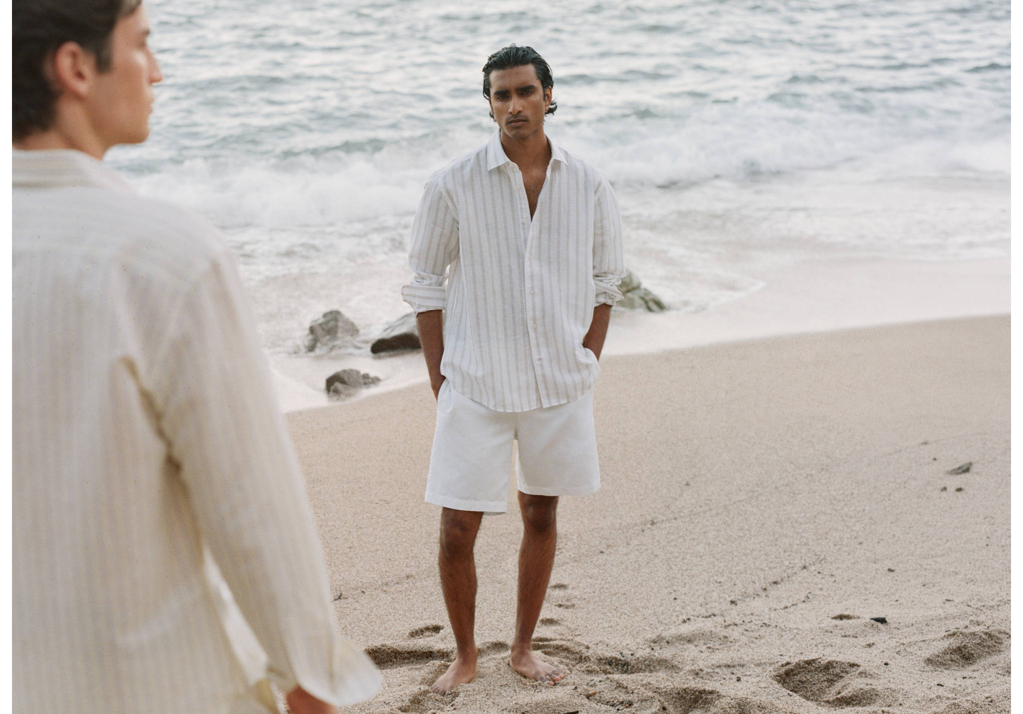 Relaxed Fit Bermuda-Shorts aus Baumwoll-Leinen-Mischung - Panoramaansicht