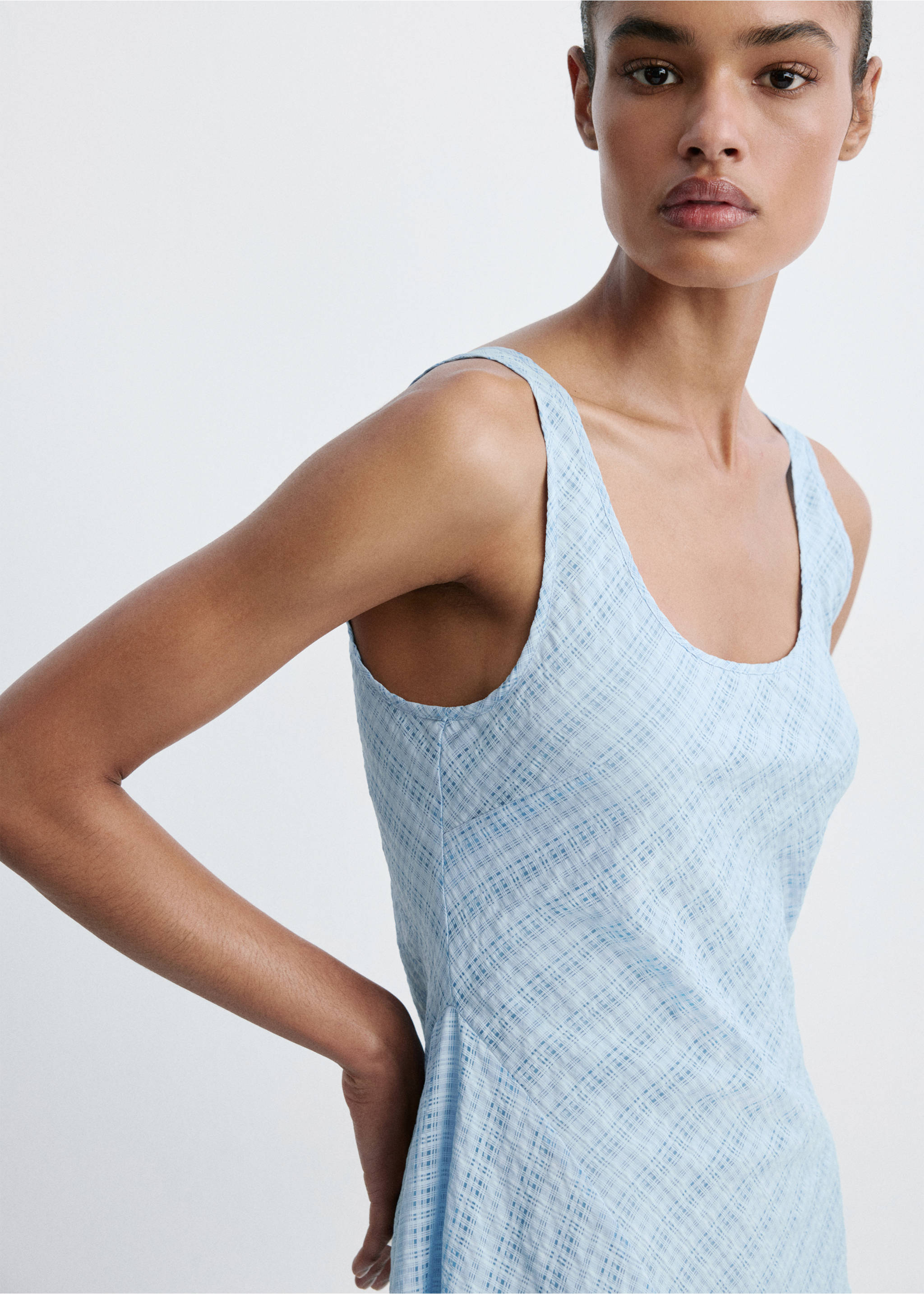Check asymmetrical dress - Details of the article 1, Sky Blue. Ref: 37032892-01.