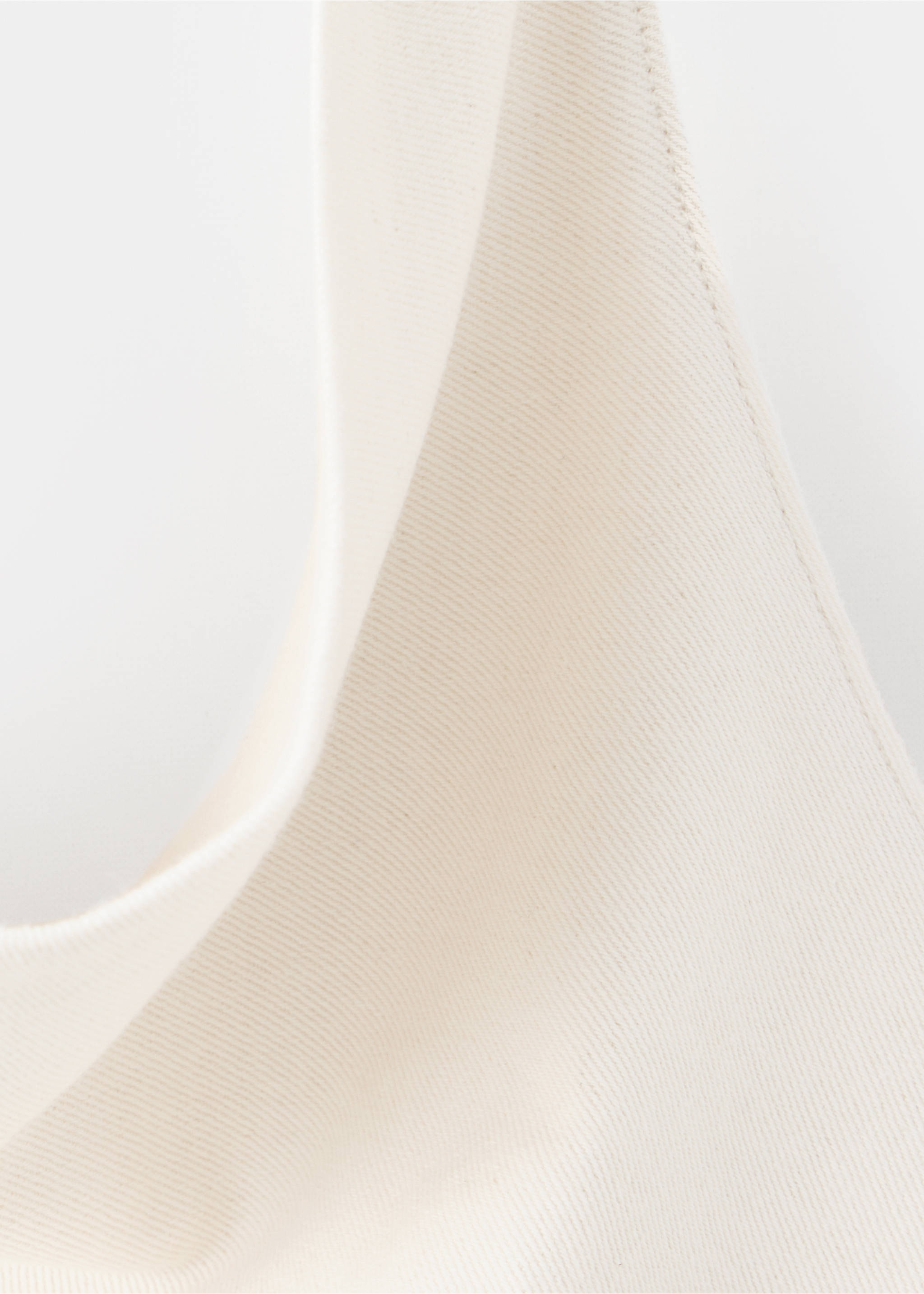 Draped halter top - Details of the article 8, Ecru. Ref: 37032893-00.
