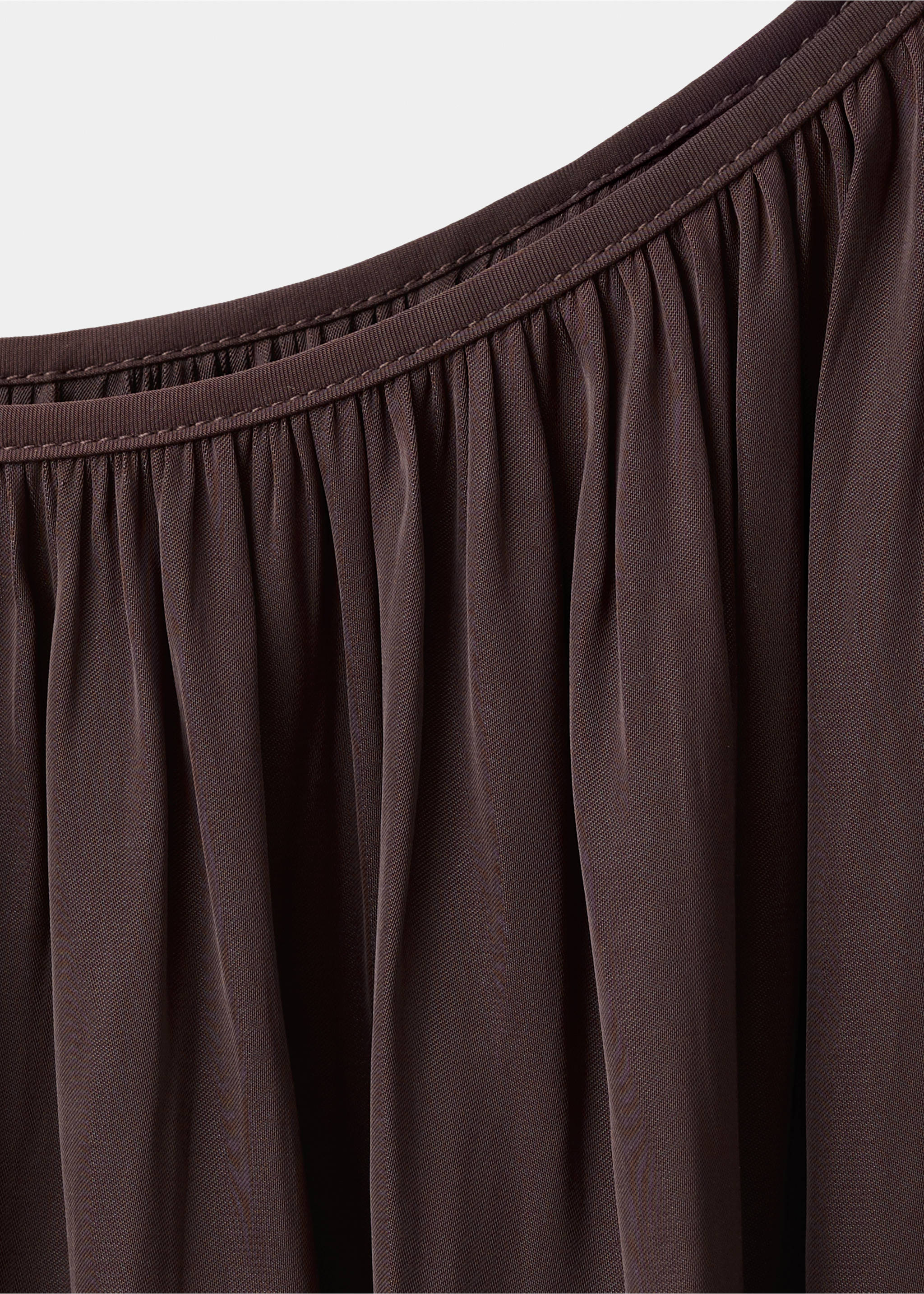 Robe asymétrique froncée - Détail de l'article 8, Grenat. Ref: 37032897-00.